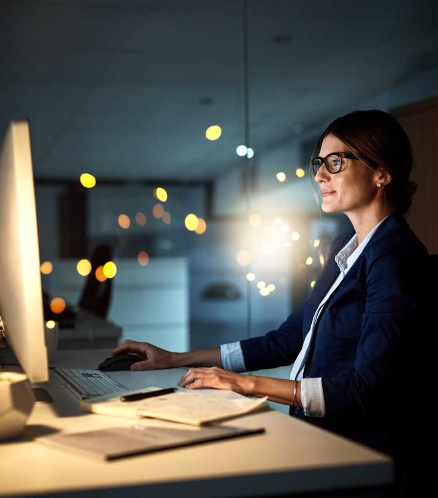 businesswoman-desktop-focus-night-employee-office-reading-emails-bokeh-corporate-dark-female-manager-contemplate-research-pc-evening-workplace