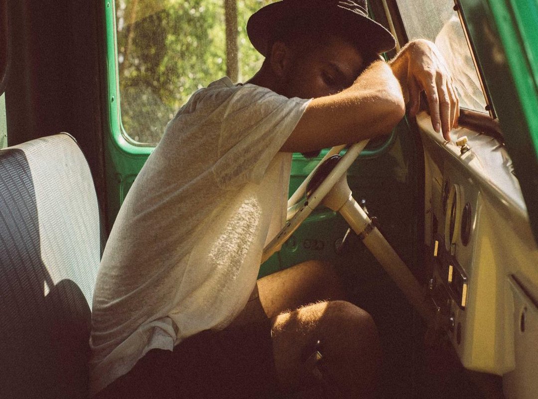 Visualizing 320 cm: How Tall Is It Really?