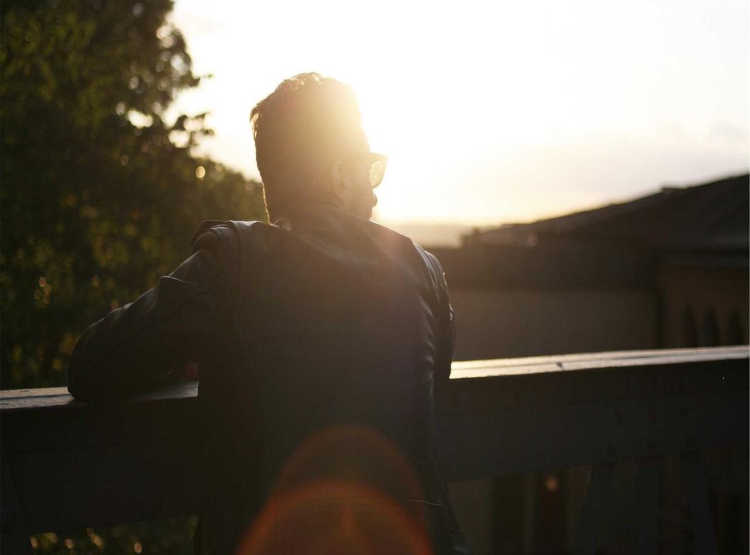 Find Us: Location, Hours, and Parking in Redcliffe